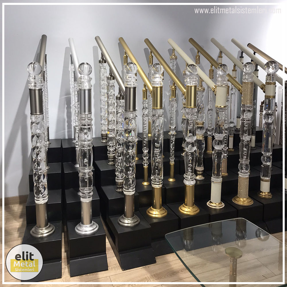 alüminyum çit sistemleri, alüminyum merdiven bariyeri, balkon alüminyum panel, paslanmaz alüminyum güvenlik, dayanıklı alüminyum korkuluk profili, cam panel balkon korkuluğu, temperli cam merdiven paneli, şeffaf cam güvenlik bariyeri, paslanmaz cam bağlantı elemanları, dekoratif cam panel çözümleri, ferforje balkon bariyeri, el işçiliği ferforje panel, özel tasarım ferforje güvenlik, ferforje dış alan koruma, dayanıklı ferforje çit, lazer kesim metal panel, desenli lazer kesim korkuluk, lazer teknoloji ile üretilmiş korkuluk, özel motifli lazer panel, dekoratif lazer metal bariyer, galvaniz mesh panel çit, sanayi tipi mesh güvenlik, tel örgü panel uygulaması, otopark güvenlik paneli, balkon tel panel çözümü, pleksi merdiven paneli, şeffaf pleksi bariyer, dayanıklı pleksi korkuluk, iç mekân pleksi uygulaması, alüminyum duvar tutamaç, merdiven alüminyum tutamak, dayanıklı duvar destek aparatı, motorlu otomatik tente sistemi, açılır kapanır pergole uygulaması, uzaktan kumandalı pergole, motorlu kepenk sistemi, güvenlikli otomatik kepenk, alüminyum çerçeveli kış bahçesi, camlı teras kış bahçesi, kompozit panel dış cephe, alüminyum kaplamalı kompozit panel