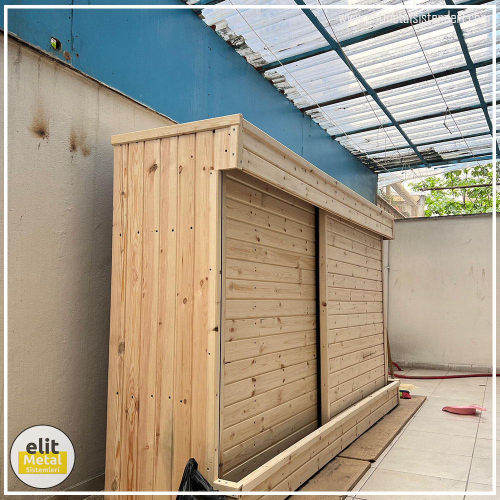 alüminyum çit sistemleri, alüminyum merdiven bariyeri, balkon alüminyum panel, paslanmaz alüminyum güvenlik, dayanıklı alüminyum korkuluk profili, cam panel balkon korkuluğu, temperli cam merdiven paneli, şeffaf cam güvenlik bariyeri, paslanmaz cam bağlantı elemanları, dekoratif cam panel çözümleri, ferforje balkon bariyeri, el işçiliği ferforje panel, özel tasarım ferforje güvenlik, ferforje dış alan koruma, dayanıklı ferforje çit, lazer kesim metal panel, desenli lazer kesim korkuluk, lazer teknoloji ile üretilmiş korkuluk, özel motifli lazer panel, dekoratif lazer metal bariyer, galvaniz mesh panel çit, sanayi tipi mesh güvenlik, tel örgü panel uygulaması, otopark güvenlik paneli, balkon tel panel çözümü, pleksi merdiven paneli, şeffaf pleksi bariyer, dayanıklı pleksi korkuluk, iç mekân pleksi uygulaması, alüminyum duvar tutamaç, merdiven alüminyum tutamak, dayanıklı duvar destek aparatı, motorlu otomatik tente sistemi, açılır kapanır pergole uygulaması, uzaktan kumandalı pergole, motorlu kepenk sistemi, güvenlikli otomatik kepenk, alüminyum çerçeveli kış bahçesi, camlı teras kış bahçesi, kompozit panel dış cephe, alüminyum kaplamalı kompozit panel