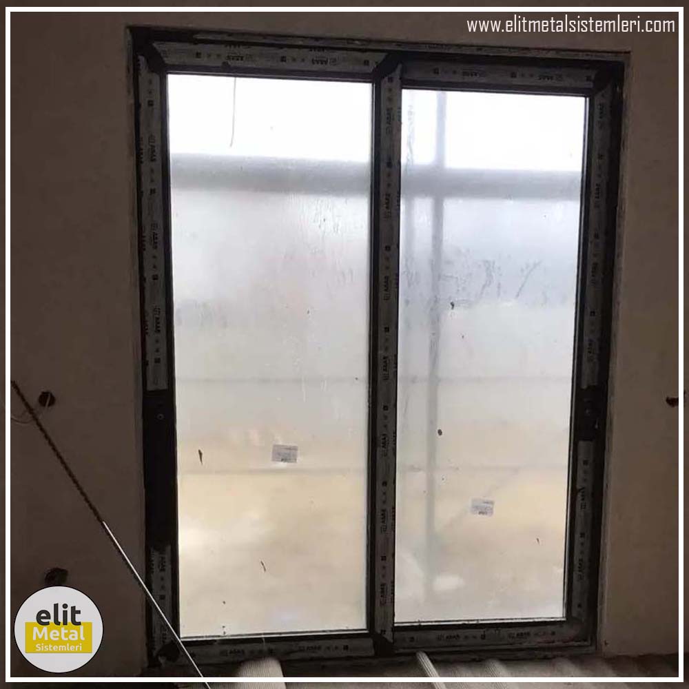 alüminyum çit sistemleri, alüminyum merdiven bariyeri, balkon alüminyum panel, paslanmaz alüminyum güvenlik, dayanıklı alüminyum korkuluk profili, cam panel balkon korkuluğu, temperli cam merdiven paneli, şeffaf cam güvenlik bariyeri, paslanmaz cam bağlantı elemanları, dekoratif cam panel çözümleri, ferforje balkon bariyeri, el işçiliği ferforje panel, özel tasarım ferforje güvenlik, ferforje dış alan koruma, dayanıklı ferforje çit, lazer kesim metal panel, desenli lazer kesim korkuluk, lazer teknoloji ile üretilmiş korkuluk, özel motifli lazer panel, dekoratif lazer metal bariyer, galvaniz mesh panel çit, sanayi tipi mesh güvenlik, tel örgü panel uygulaması, otopark güvenlik paneli, balkon tel panel çözümü, pleksi merdiven paneli, şeffaf pleksi bariyer, dayanıklı pleksi korkuluk, iç mekân pleksi uygulaması, alüminyum duvar tutamaç, merdiven alüminyum tutamak, dayanıklı duvar destek aparatı, motorlu otomatik tente sistemi, açılır kapanır pergole uygulaması, uzaktan kumandalı pergole, motorlu kepenk sistemi, güvenlikli otomatik kepenk, alüminyum çerçeveli kış bahçesi, camlı teras kış bahçesi, kompozit panel dış cephe, alüminyum kaplamalı kompozit panel