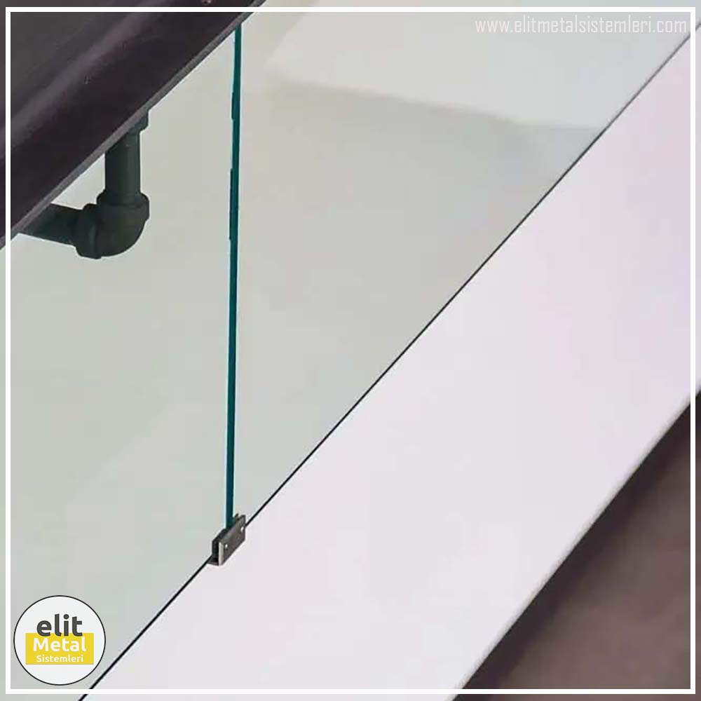 alüminyum çit sistemleri, alüminyum merdiven bariyeri, balkon alüminyum panel, paslanmaz alüminyum güvenlik, dayanıklı alüminyum korkuluk profili, cam panel balkon korkuluğu, temperli cam merdiven paneli, şeffaf cam güvenlik bariyeri, paslanmaz cam bağlantı elemanları, dekoratif cam panel çözümleri, ferforje balkon bariyeri, el işçiliği ferforje panel, özel tasarım ferforje güvenlik, ferforje dış alan koruma, dayanıklı ferforje çit, lazer kesim metal panel, desenli lazer kesim korkuluk, lazer teknoloji ile üretilmiş korkuluk, özel motifli lazer panel, dekoratif lazer metal bariyer, galvaniz mesh panel çit, sanayi tipi mesh güvenlik, tel örgü panel uygulaması, otopark güvenlik paneli, balkon tel panel çözümü, pleksi merdiven paneli, şeffaf pleksi bariyer, dayanıklı pleksi korkuluk, iç mekân pleksi uygulaması, alüminyum duvar tutamaç, merdiven alüminyum tutamak, dayanıklı duvar destek aparatı, motorlu otomatik tente sistemi, açılır kapanır pergole uygulaması, uzaktan kumandalı pergole, motorlu kepenk sistemi, güvenlikli otomatik kepenk, alüminyum çerçeveli kış bahçesi, camlı teras kış bahçesi, kompozit panel dış cephe, alüminyum kaplamalı kompozit panel