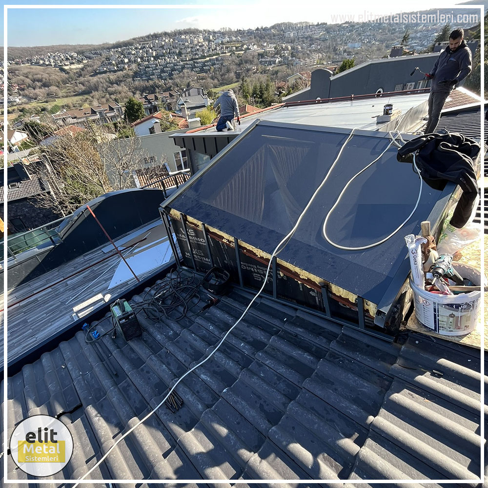 alüminyum çit sistemleri, alüminyum merdiven bariyeri, balkon alüminyum panel, paslanmaz alüminyum güvenlik, dayanıklı alüminyum korkuluk profili, cam panel balkon korkuluğu, temperli cam merdiven paneli, şeffaf cam güvenlik bariyeri, paslanmaz cam bağlantı elemanları, dekoratif cam panel çözümleri, ferforje balkon bariyeri, el işçiliği ferforje panel, özel tasarım ferforje güvenlik, ferforje dış alan koruma, dayanıklı ferforje çit, lazer kesim metal panel, desenli lazer kesim korkuluk, lazer teknoloji ile üretilmiş korkuluk, özel motifli lazer panel, dekoratif lazer metal bariyer, galvaniz mesh panel çit, sanayi tipi mesh güvenlik, tel örgü panel uygulaması, otopark güvenlik paneli, balkon tel panel çözümü, pleksi merdiven paneli, şeffaf pleksi bariyer, dayanıklı pleksi korkuluk, iç mekân pleksi uygulaması, alüminyum duvar tutamaç, merdiven alüminyum tutamak, dayanıklı duvar destek aparatı, motorlu otomatik tente sistemi, açılır kapanır pergole uygulaması, uzaktan kumandalı pergole, motorlu kepenk sistemi, güvenlikli otomatik kepenk, alüminyum çerçeveli kış bahçesi, camlı teras kış bahçesi, kompozit panel dış cephe, alüminyum kaplamalı kompozit panel