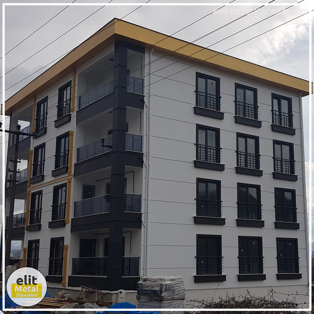 alüminyum çit sistemleri, alüminyum merdiven bariyeri, balkon alüminyum panel, paslanmaz alüminyum güvenlik, dayanıklı alüminyum korkuluk profili, cam panel balkon korkuluğu, temperli cam merdiven paneli, şeffaf cam güvenlik bariyeri, paslanmaz cam bağlantı elemanları, dekoratif cam panel çözümleri, ferforje balkon bariyeri, el işçiliği ferforje panel, özel tasarım ferforje güvenlik, ferforje dış alan koruma, dayanıklı ferforje çit, lazer kesim metal panel, desenli lazer kesim korkuluk, lazer teknoloji ile üretilmiş korkuluk, özel motifli lazer panel, dekoratif lazer metal bariyer, galvaniz mesh panel çit, sanayi tipi mesh güvenlik, tel örgü panel uygulaması, otopark güvenlik paneli, balkon tel panel çözümü, pleksi merdiven paneli, şeffaf pleksi bariyer, dayanıklı pleksi korkuluk, iç mekân pleksi uygulaması, alüminyum duvar tutamaç, merdiven alüminyum tutamak, dayanıklı duvar destek aparatı, motorlu otomatik tente sistemi, açılır kapanır pergole uygulaması, uzaktan kumandalı pergole, motorlu kepenk sistemi, güvenlikli otomatik kepenk, alüminyum çerçeveli kış bahçesi, camlı teras kış bahçesi, kompozit panel dış cephe, alüminyum kaplamalı kompozit panel